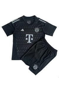 Fotbalové Dres Bayern Munich Brankářské Dětské Venkovní Oblečení 2023-24 Krátký Rukáv (+ trenýrky)